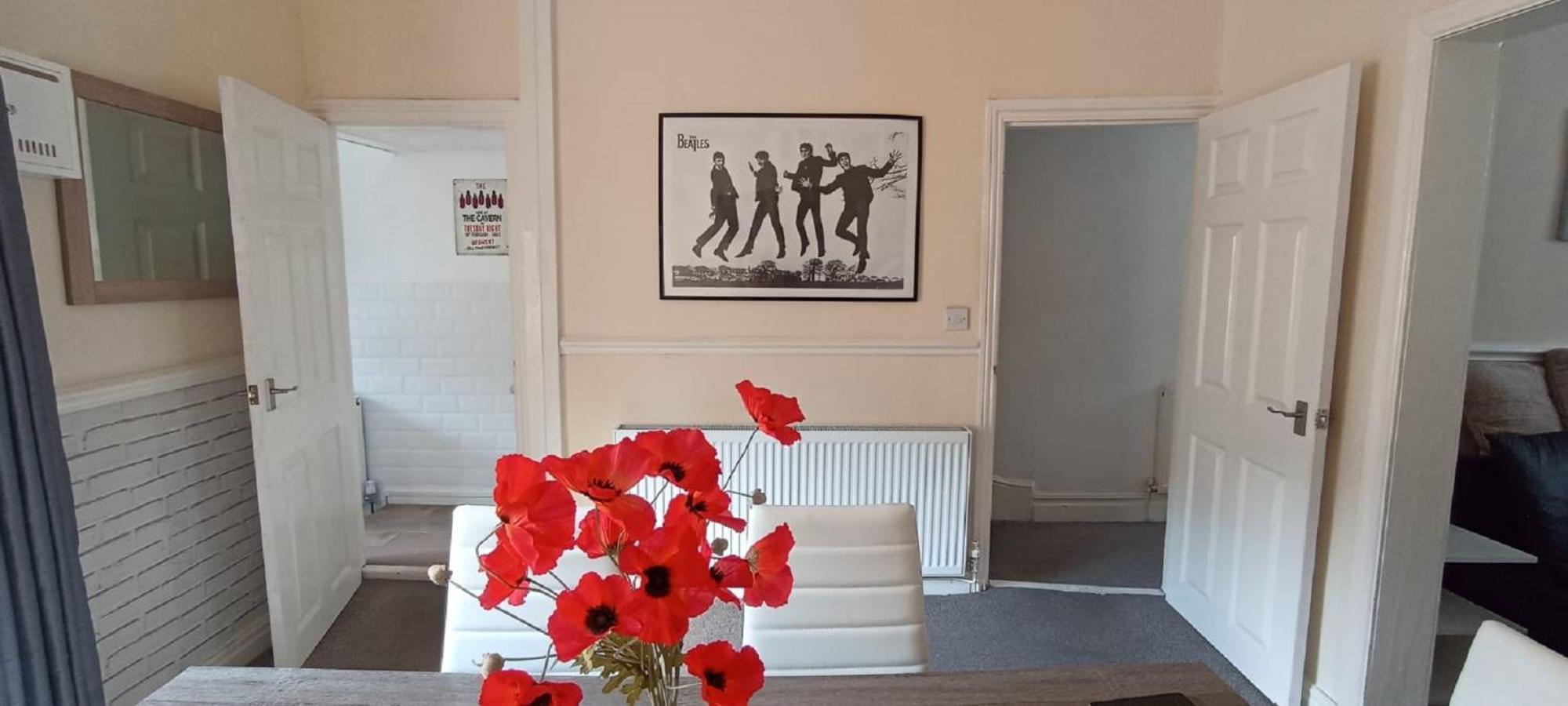 Home From Home Near Lfc, Efc & Train Station 利物浦 外观 照片